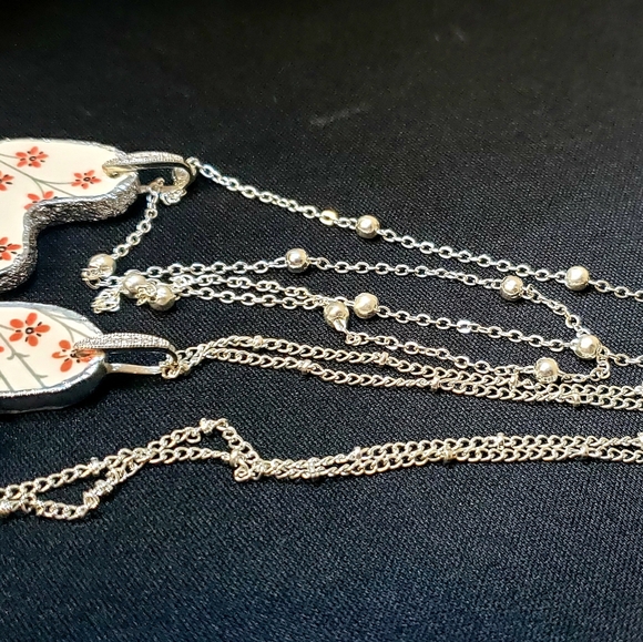 Necklaces - Picture 7 of 7